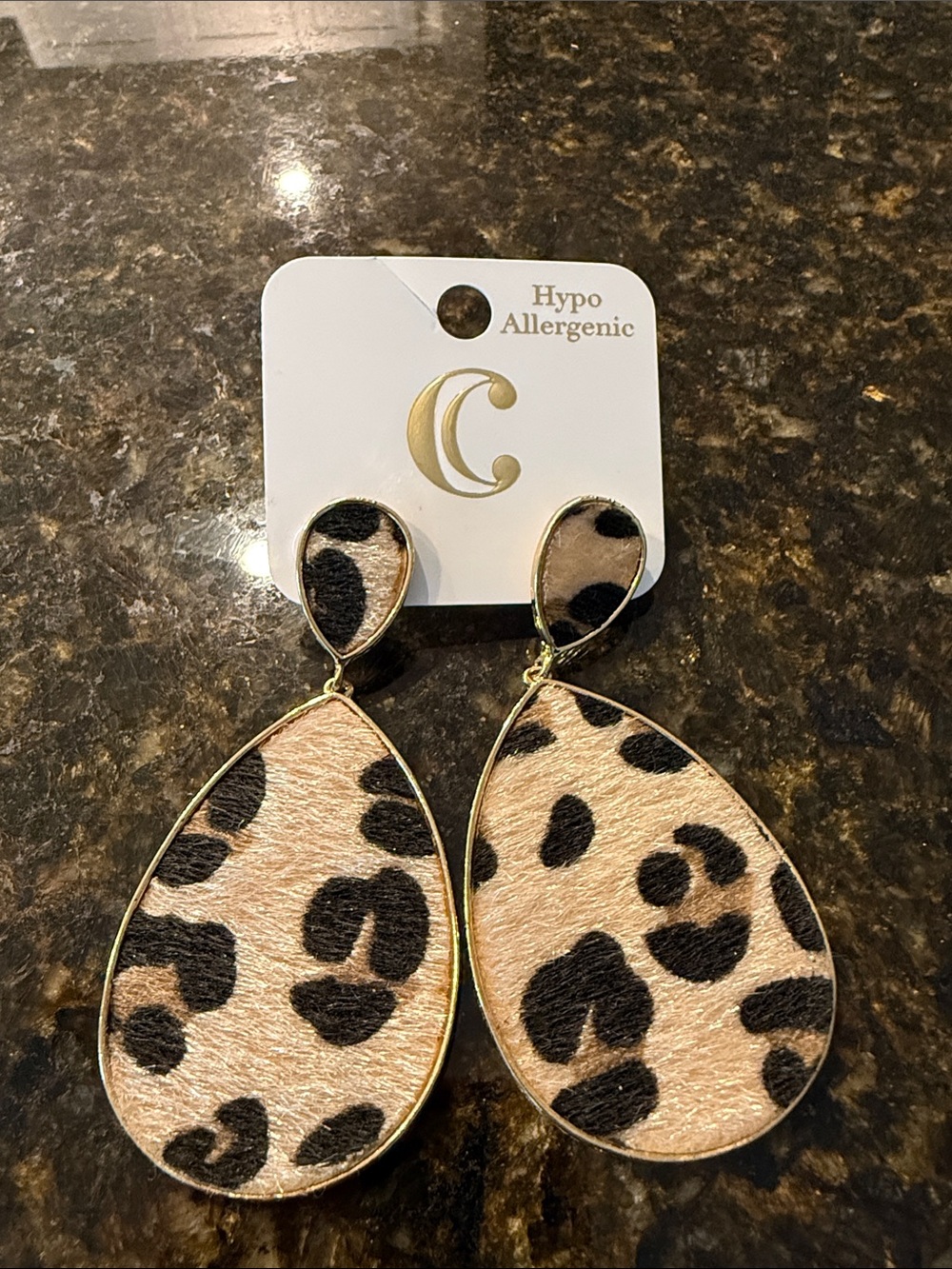 Hypoallergenic Leopard Print Teardrop Earrings - Beige and Black